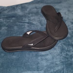 Nike Flip flops